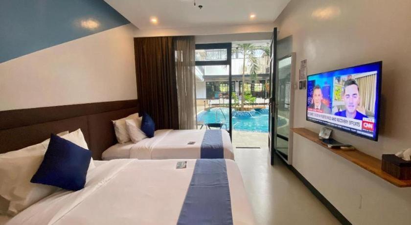 White Breeze Palawan Boutique Hotel Puerto Princesa Exterior foto
